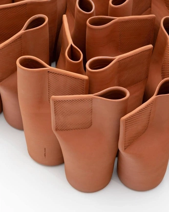 A cover of "Atria" cluster. The owner is paloschi. The cluster consists of 66 elements.