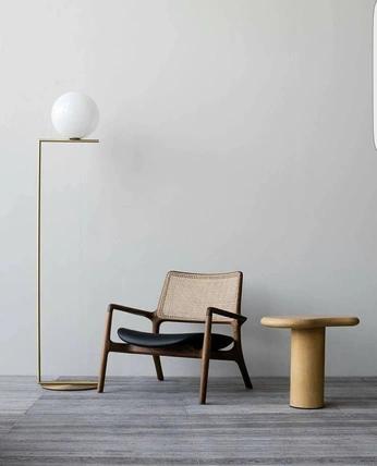 A cover of "Chair" cluster. The owner is minmin. The cluster consists of 1 element.