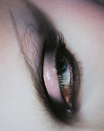 A cover of "makup grad shoot" cluster. The owner is marianazubi. The cluster consists of 20 elements.