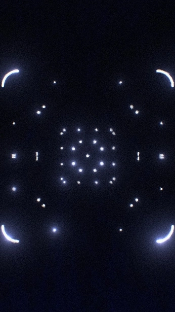 A cover of "HUD" cluster. The owner is rastro. The cluster consists of 2 elements.