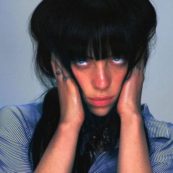 A cover of "Jack Bridgland" cluster. The owner is rosade. The cluster consists of 36 elements.