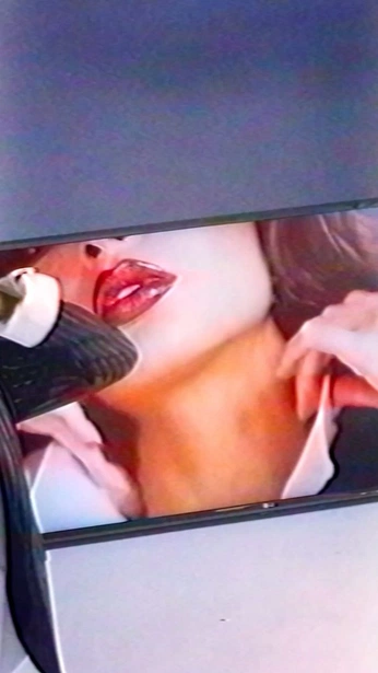 A cover of "VIDEO" cluster. The owner is lucaskaferr. The cluster consists of 8 elements.