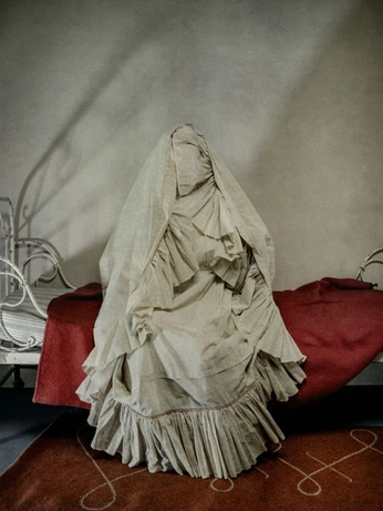 A cover of "ритуал" cluster. The owner is albasf. The cluster consists of 17 elements.