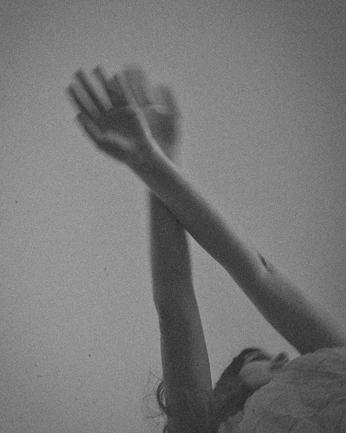 A cover of "Connected" cluster. The owner is deerlydeparted. The cluster consists of 9 elements.