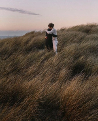 A cover of "Janik eljegyzes" cluster. The owner is millerbence. The cluster consists of 13 elements.