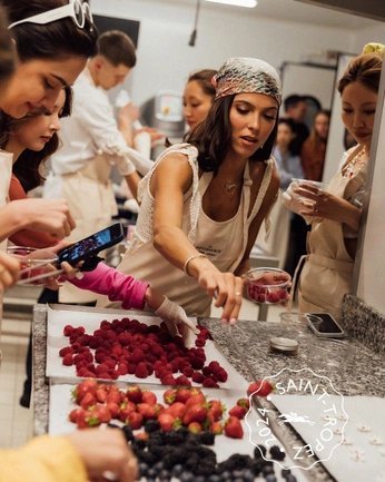 A cover of "Admisiones-Cocina" cluster. The owner is lizzzzzzz. The cluster consists of 1 element.