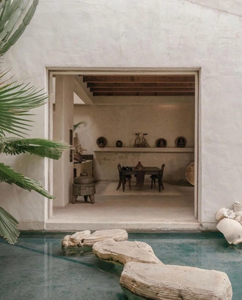 A cover of "space" cluster. The owner is marianacaro. The cluster consists of 71 elements.