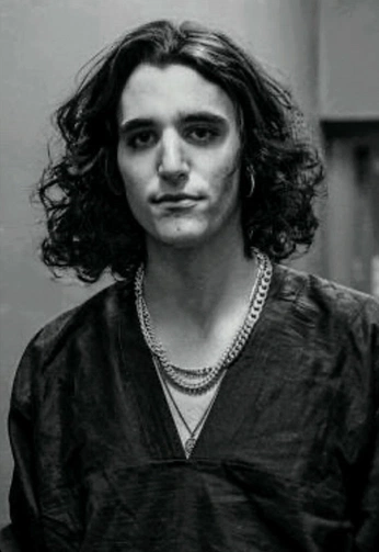 A cover of "people for tattoo" cluster. The owner is skovoyrodka. The cluster consists of 3 elements.