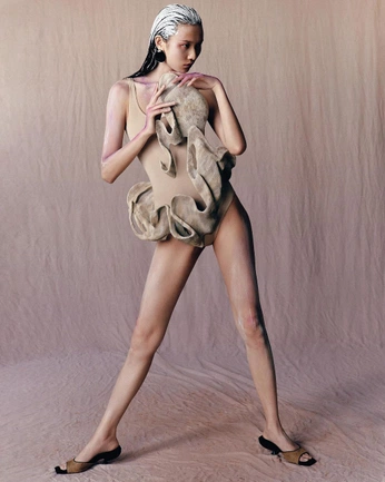 A cover of "Potter" cluster. The owner is lianamcarbone. The cluster consists of 3 elements.