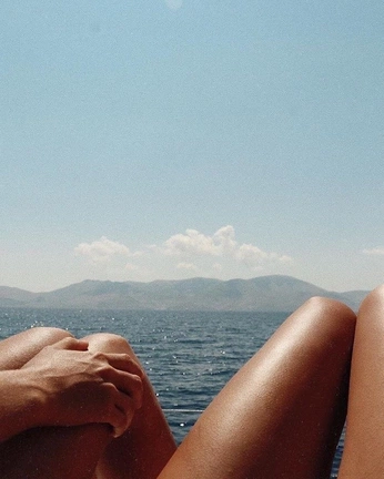 A cover of "i n s p o" cluster. The owner is littlepeaceofsun. The cluster consists of 1 element.