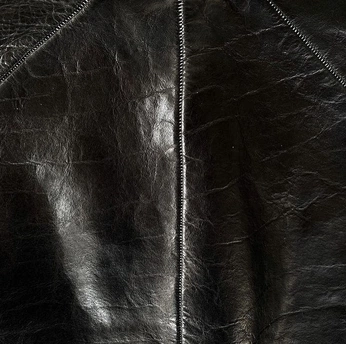 A cover of "Textures" cluster. The owner is chairnoizes. The cluster consists of 19 elements.