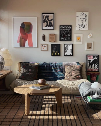 A cover of "houzez" cluster. The owner is bru.rsa. The cluster consists of 1 element.