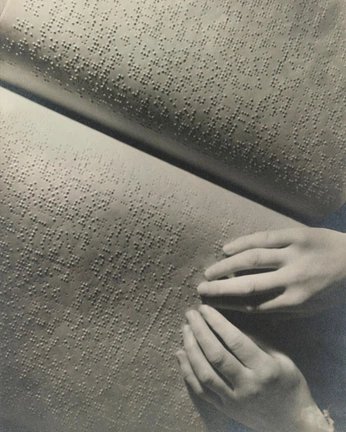 A cover of "feeling" cluster. The owner is eriiozdjan. The cluster consists of 12 elements.