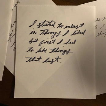 A cover of "Beigecore" cluster. The owner is ximmmmm. The cluster consists of 17 elements.