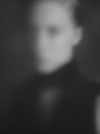 A cover of "TMA Stranger" cluster. The owner is several2many. The cluster consists of 27 elements.