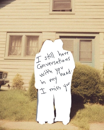 A cover of "Her" cluster. The owner is adi777. The cluster consists of 7 elements.