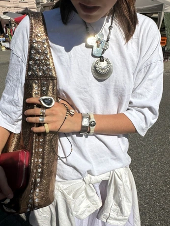 A cover of "cool" cluster. The owner is cosmicmuse. The cluster consists of 8 elements.