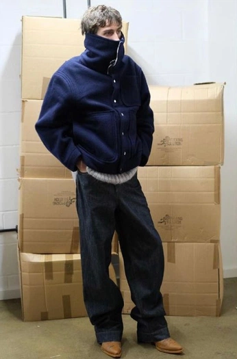 A cover of "Fashion" cluster. The owner is bartutabakci. The cluster consists of 6 elements.