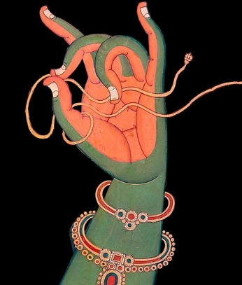 A cover of "devi maa" cluster. The owner is aurpera. The cluster consists of 21 elements.