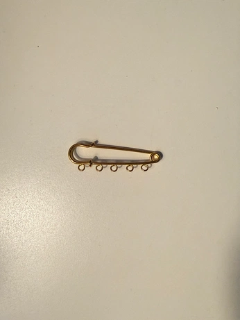 A cover of "website assets" cluster. The owner is gemfound. The cluster consists of 12 elements.