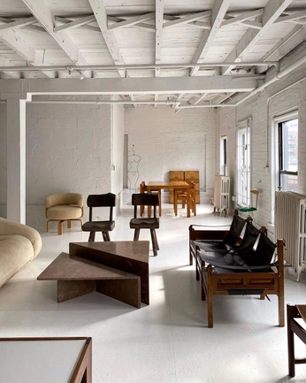 A cover of "NEW CRIB" cluster. The owner is rubysejour. The cluster consists of 17 elements.