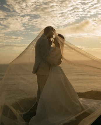 A cover of "Hope & Duncan" cluster. The owner is petezaoven. The cluster consists of 3 elements.