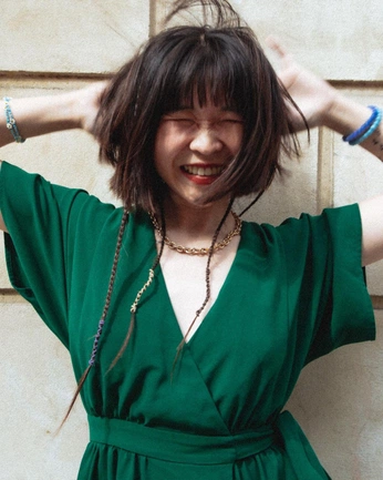 A cover of "Unapologetic energy" cluster. The owner is thehelloworld. The cluster consists of 2 elements.