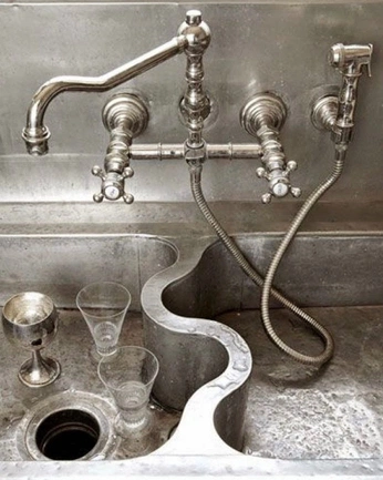 A cover of "Clyde street" cluster. The owner is ella01. The cluster consists of 10 elements.