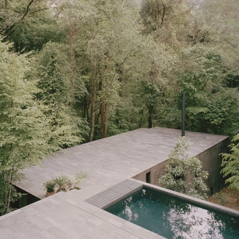 A cover of "architecture" cluster. The owner is kalame. The cluster consists of 40 elements.