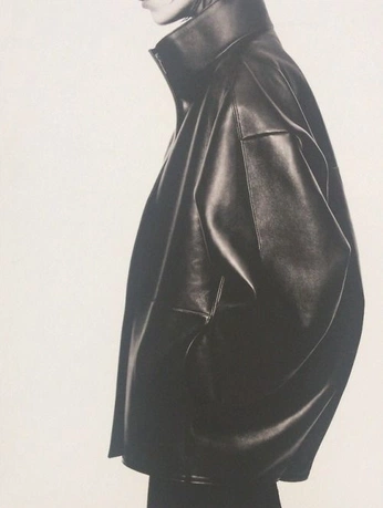 A cover of "lookbook" cluster. The owner is jrknt. The cluster consists of 9 elements.