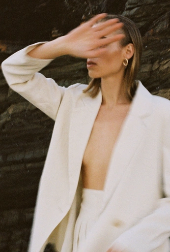 A cover of "Julia" cluster. The owner is ivangordienko. The cluster consists of 8 elements.