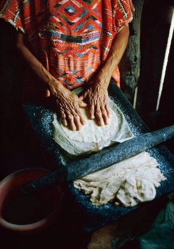 A cover of "PIZZA" cluster. The owner is larissaseconelli. The cluster consists of 13 elements.