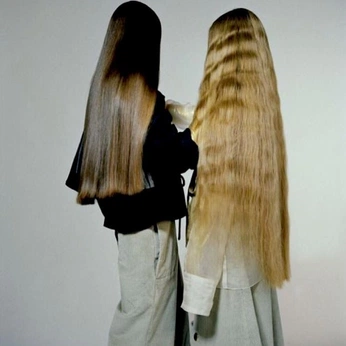 A cover of "Hair" cluster. The owner is anacastanho. The cluster consists of 45 elements.