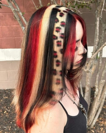 A cover of "Hår" cluster. The owner is zombigirl. The cluster consists of 12 elements.