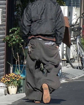 A cover of "gardening (fashion)" cluster. The owner is 9thmusi. The cluster consists of 19 elements.