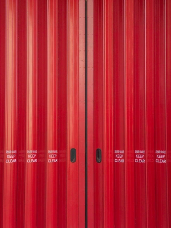 A cover of "Roses are red…" cluster. The owner is violetafrume. The cluster consists of 1 element.