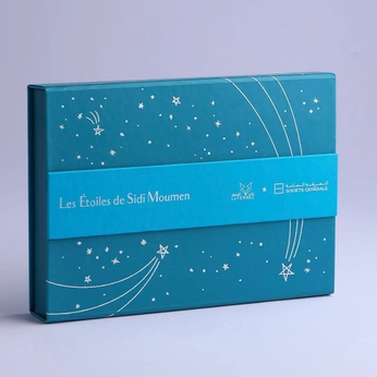 A cover of "holiday" cluster. The owner is cosmiccbrownie. The cluster consists of 22 elements.