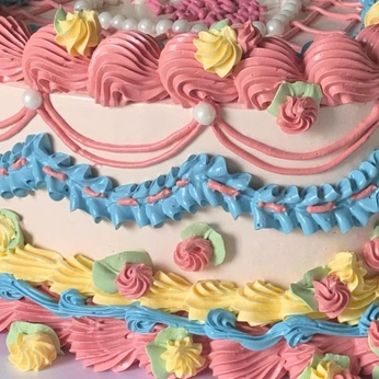 A cover of "mmm" cluster. The owner is micaelabeaumont. The cluster consists of 34 elements.