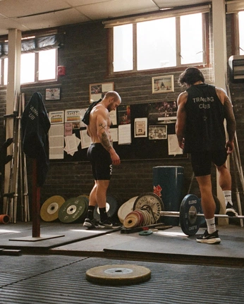 A cover of "Gym App" cluster. The owner is holdenon. The cluster consists of 1 element.