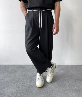 A cover of "out of life" cluster. The owner is slooop. The cluster consists of 4 elements.