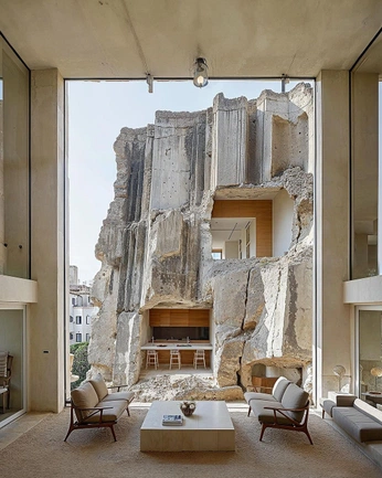 A cover of "builiding location" cluster. The owner is sopiy. The cluster consists of 4 elements.