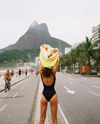 A cover of "House mamma" cluster. The owner is yassarruda01. The cluster consists of 10 elements.