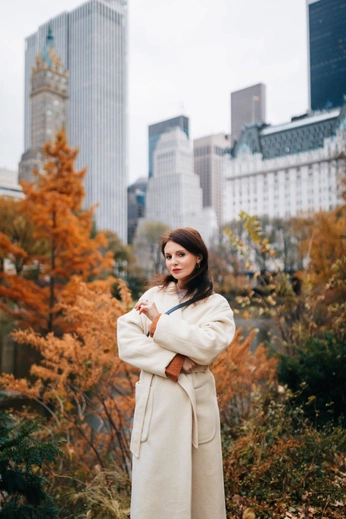 A cover of "Cosmetic Eye Surgery" cluster. The owner is jessieflores. The cluster consists of 15 elements.