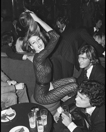 A cover of "efs" cluster. The owner is elenafast. The cluster consists of 66 elements.