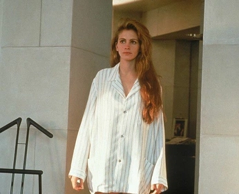 A cover of "Movie Stills" cluster. The owner is sundayavenue. The cluster consists of 1 element.