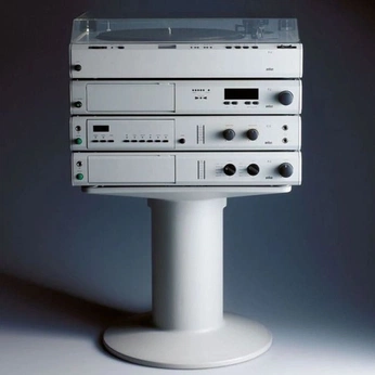 A cover of "sound future tech" cluster. The owner is bostonrob. The cluster consists of 88 elements.