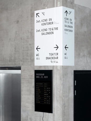 A cover of "wayfinding" cluster. The owner is nonuxor. The cluster consists of 19 elements.