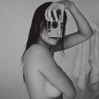 A cover of "Photographie" cluster. The owner is almaa.snz. The cluster consists of 71 elements.