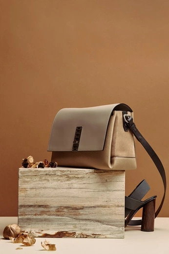 A cover of "still Life" cluster. The owner is prvn1. The cluster consists of 204 elements.