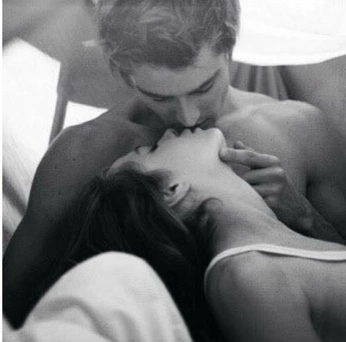 A cover of "A Thousand Million Loves" cluster. The owner is angelblush. The cluster description is "The beauty of raw affection". The cluster consists of 97 elements.